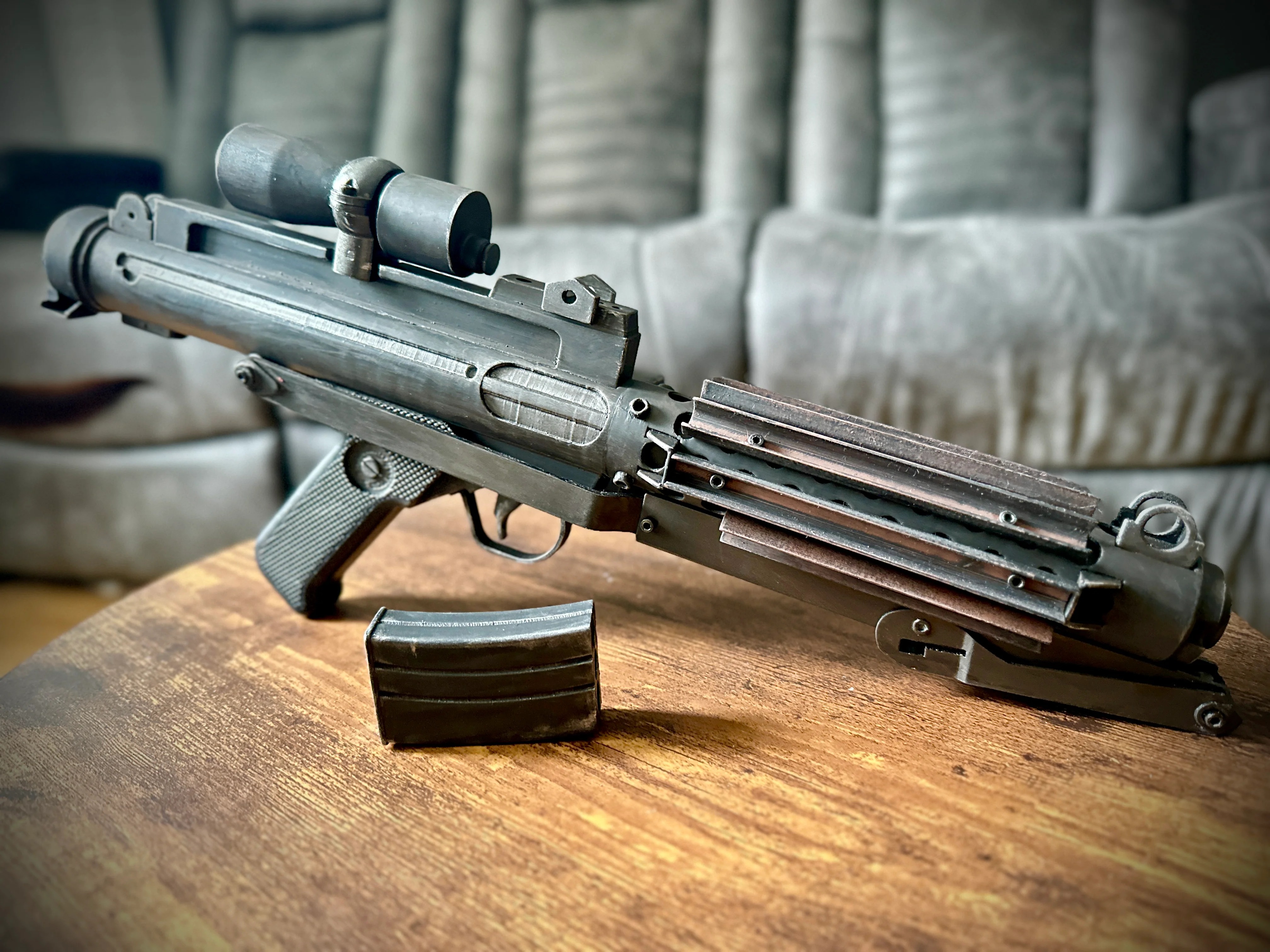 Why Copper Details Take Star Wars Blaster Builds to the Next Level detail image