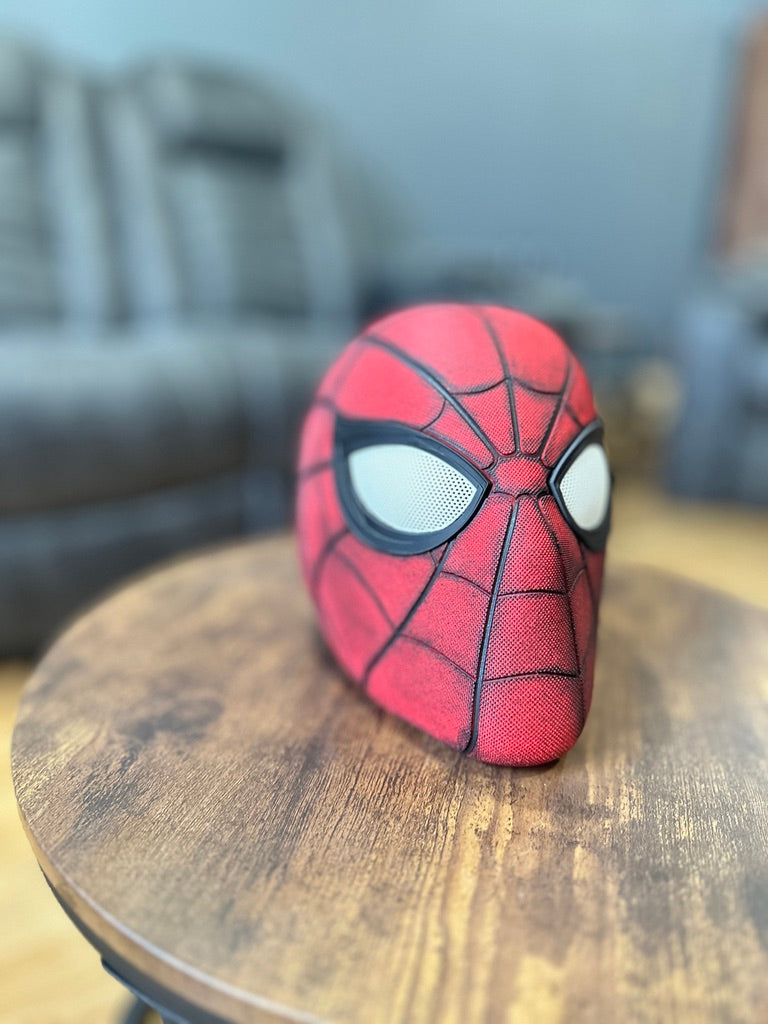 Spider-Inspired Hero Helmet – Regular Edition