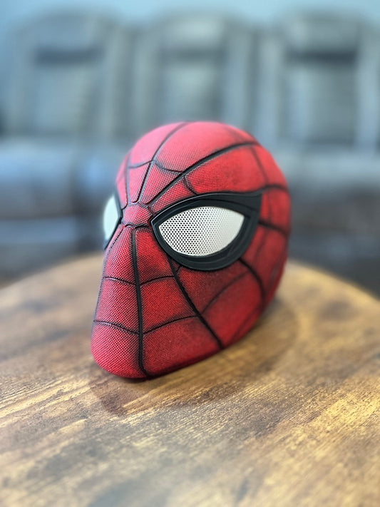 Spider-Inspired Hero Helmet – Regular Edition